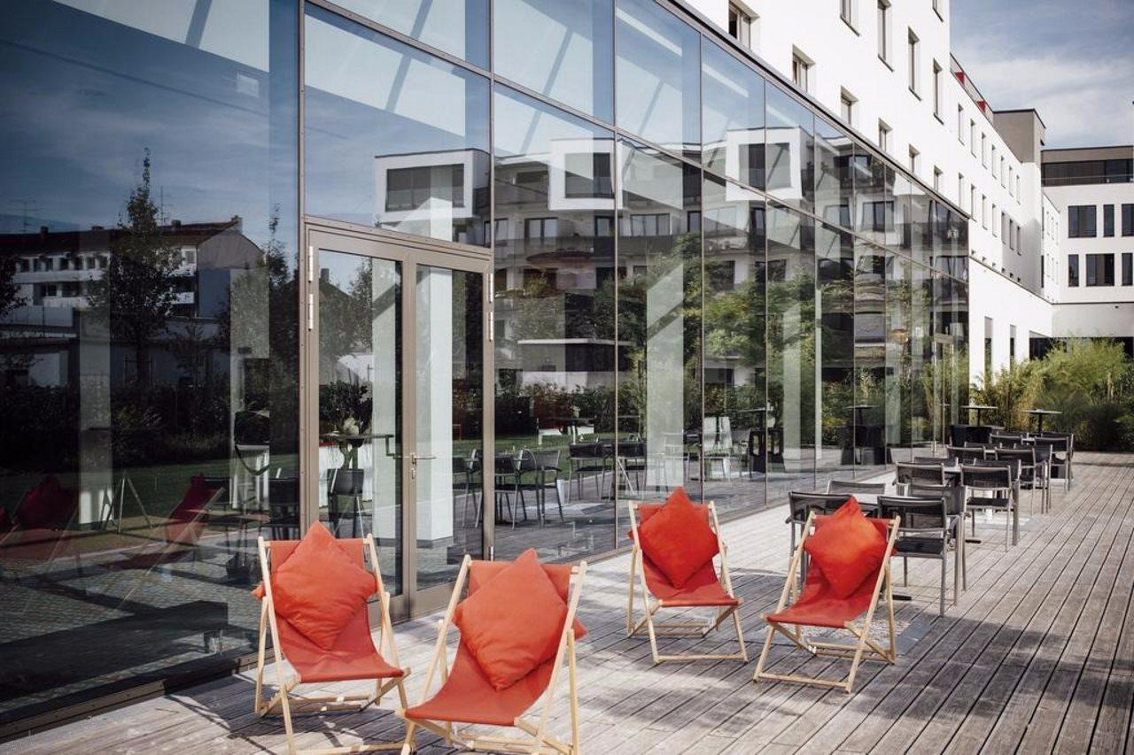 Holiday Inn Munich - Westpark By Ihg Exterior foto