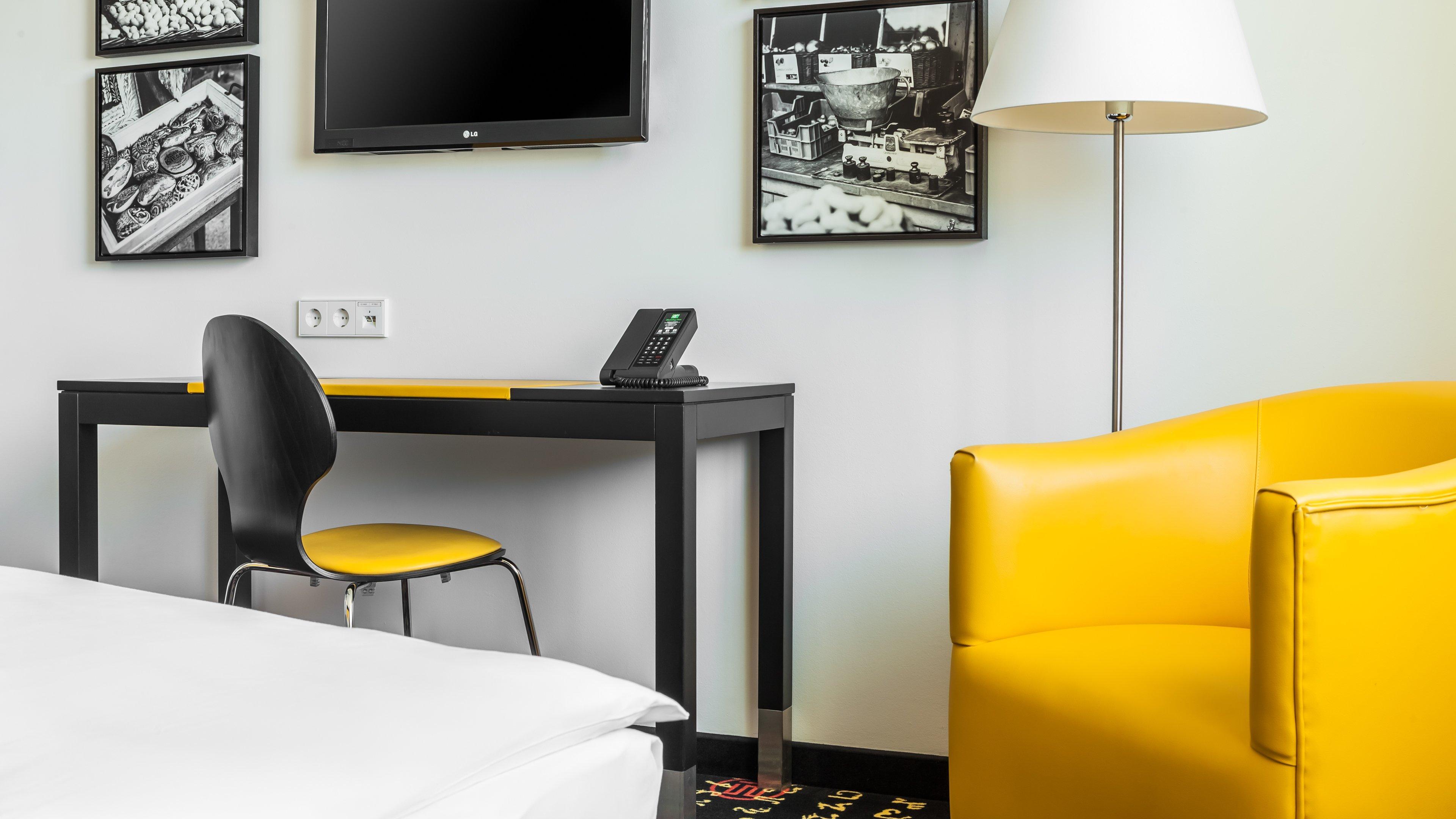 Holiday Inn Munich - Westpark By Ihg Exterior foto
