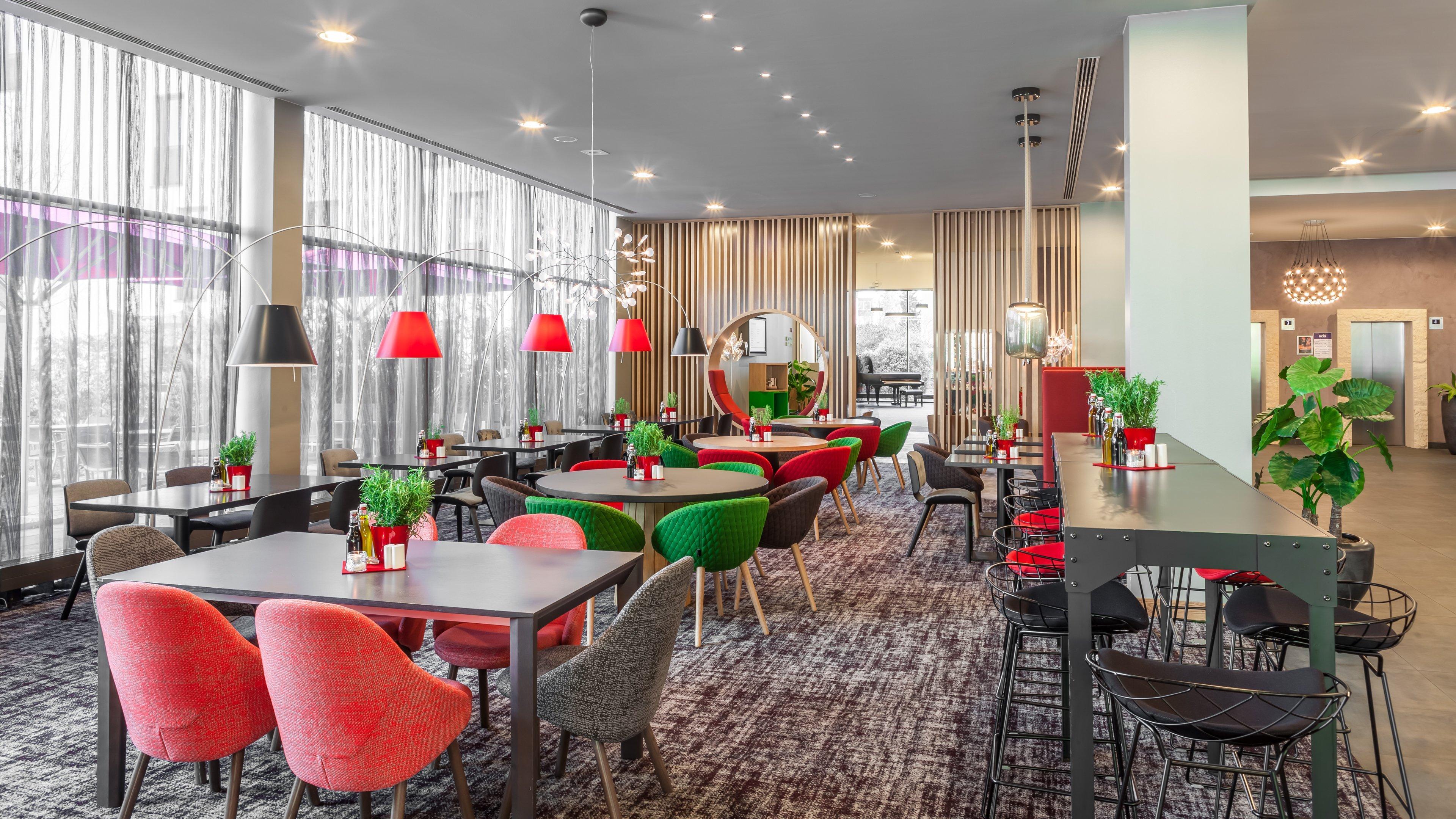 Holiday Inn Munich - Westpark By Ihg Exterior foto
